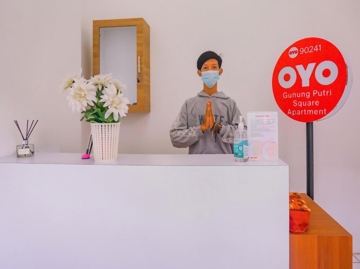 Oyo 90241 Sirooms Apartmen Gunung Putri 茂物 外观 照片